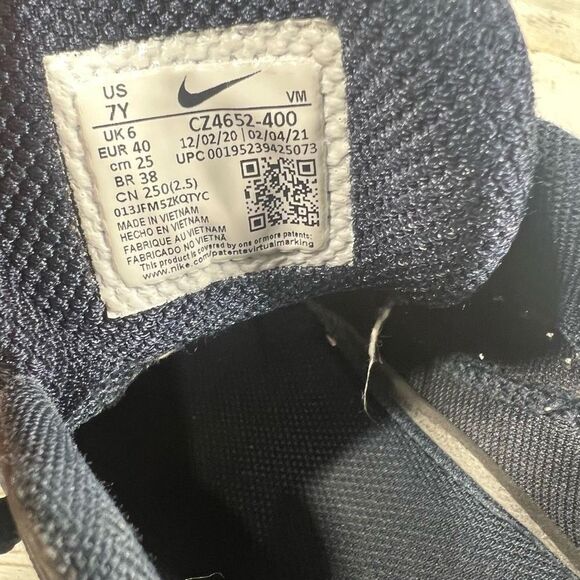 Nike Womens Air Max Genome Running Shoes Navy Red Athletic Shoes Size 8.5 US‎ - Picture 8 of 8